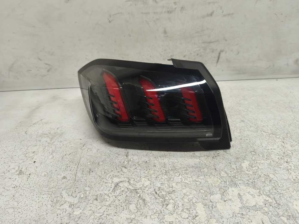 FEU ARRIERE GAUCHE PEUGEOT - Vue 1